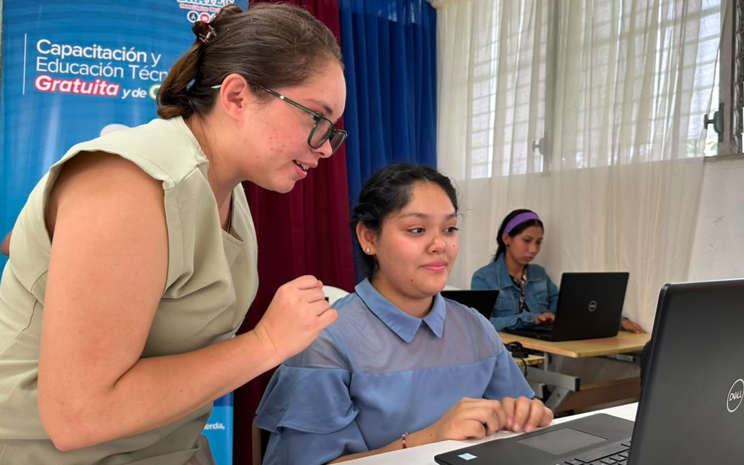 Jóvenes de Boaco aportan a la Estrategia Nacional de Educación
