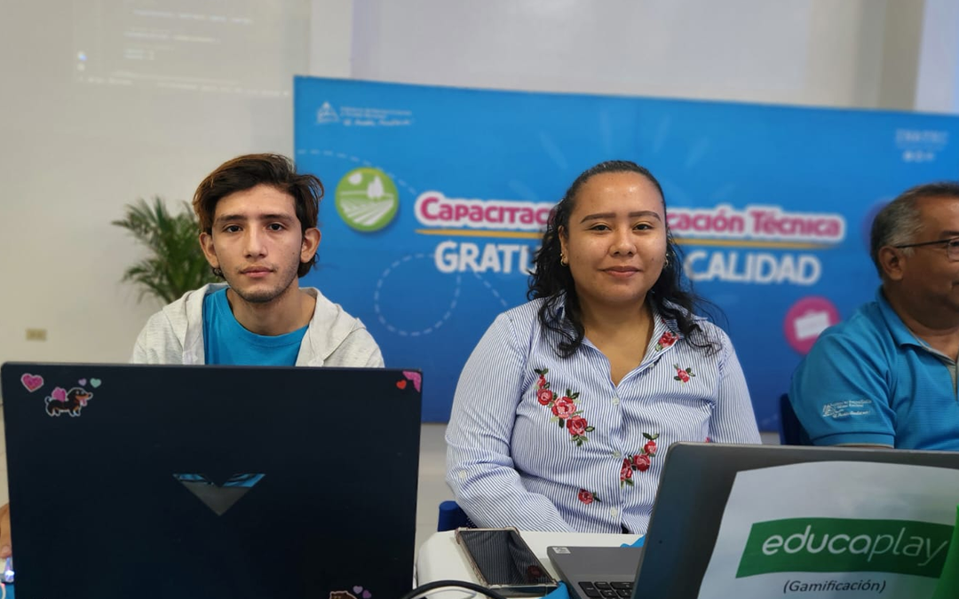 Bootcamp pedagógico fortalece innovación en educación técnica