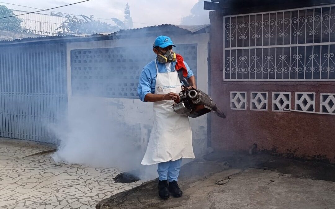 ¡Alto a las epidémias! Brigadistas realizan jornadas en barrios de Managua