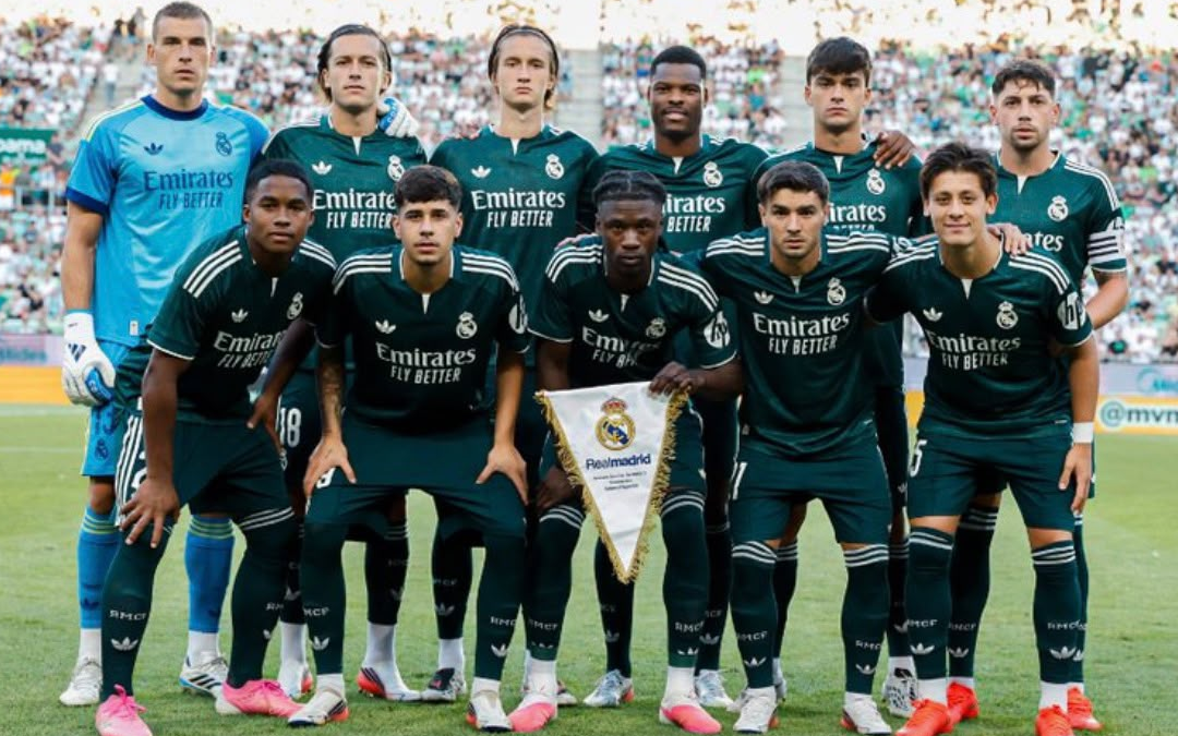 Real Madrid vence al Ferencváros y logra su primer triunfo