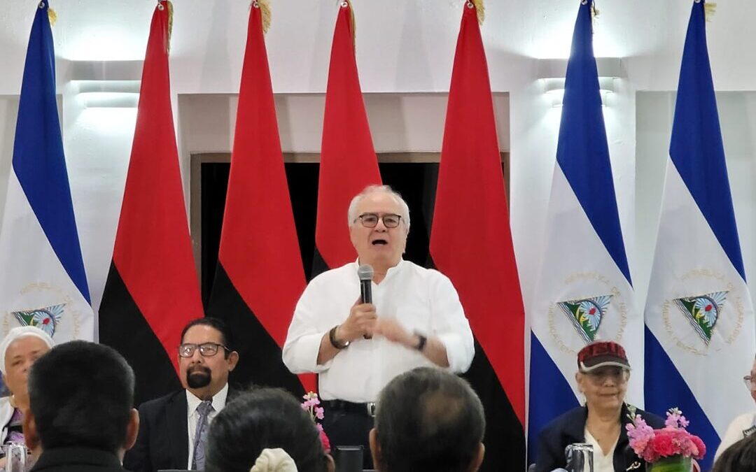 Proponen imprescriptibilidad por traición a la patria en reformas a la Constitución