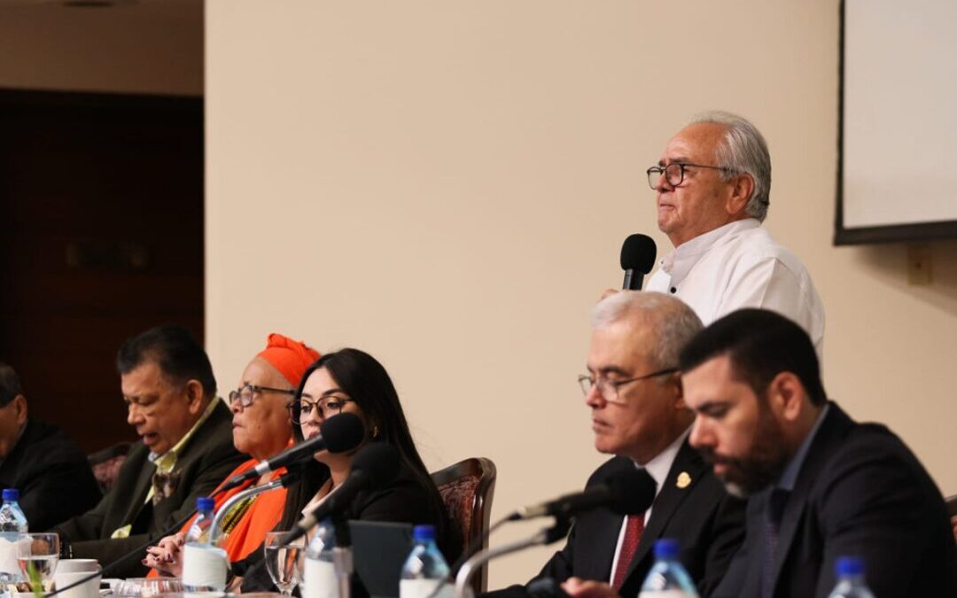 Empresarios y emprendedores respaldan reformas a la Constitución