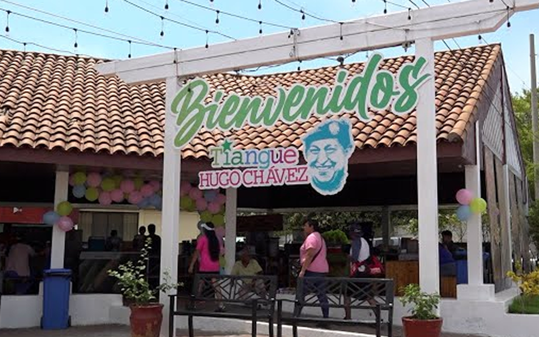 Sabores de Nicaragua conquistan a las familias en el Tiangue Hugo Chávez