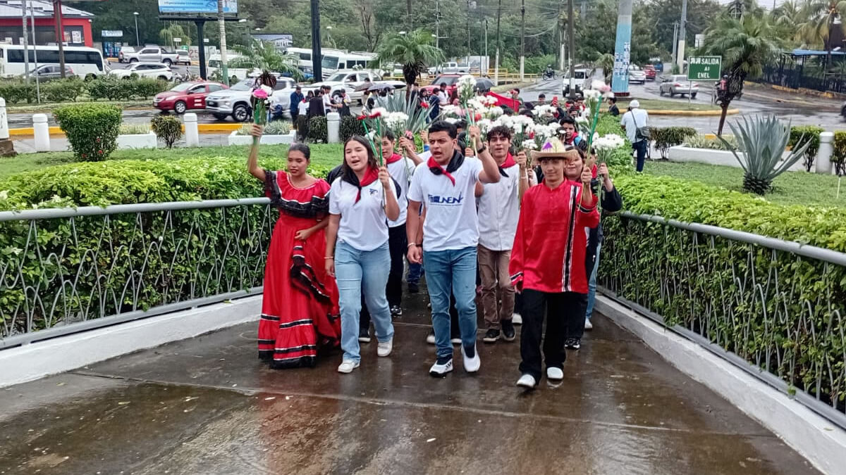 Conmemoran 70 años del paso a la inmortalidad de Rigoberto López Pérez