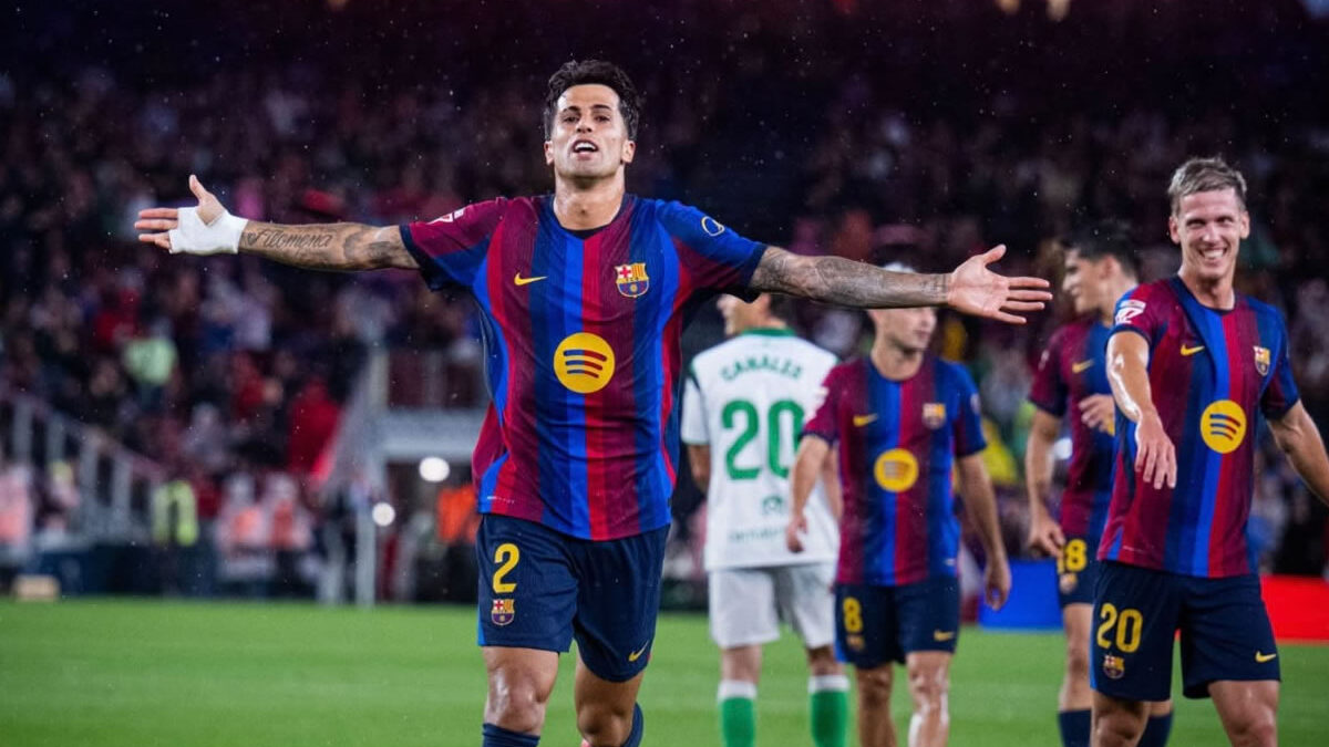 FC Barcelona golea 7-2 al Racing en el Camp Nou