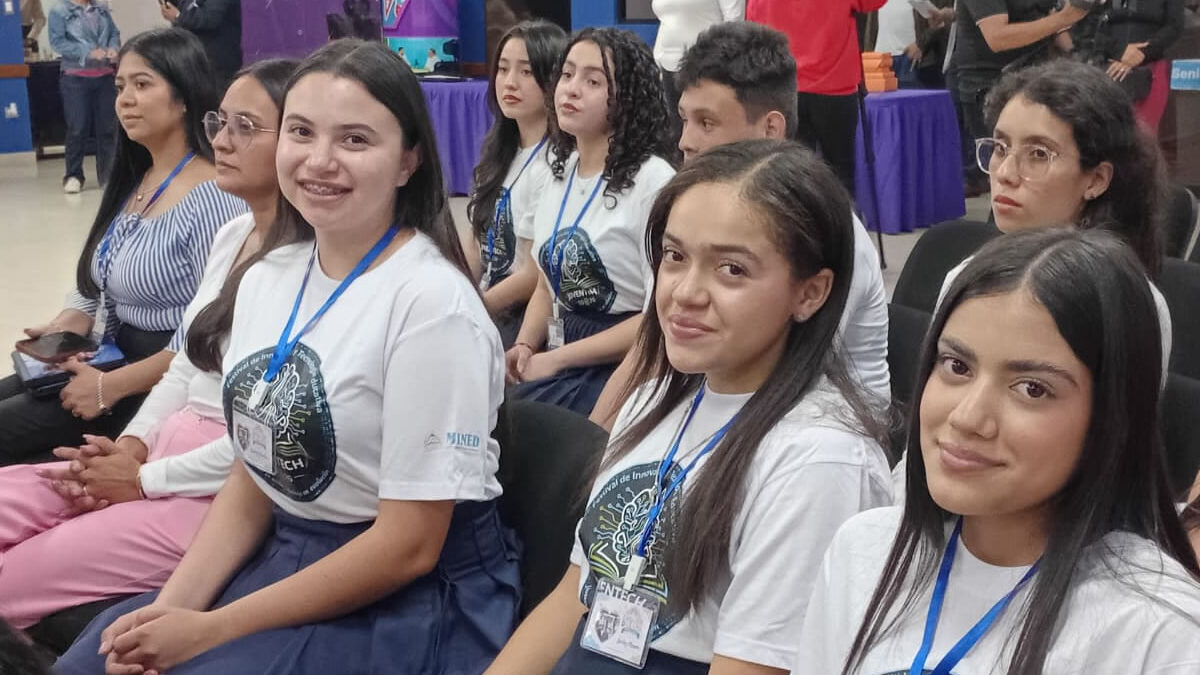“Jóvenes Tech” reúne a 19 equipos para impulsar la educación digital