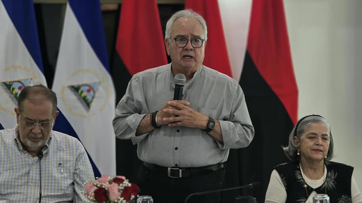 Partidos políticos respaldan reformas a la Constitución