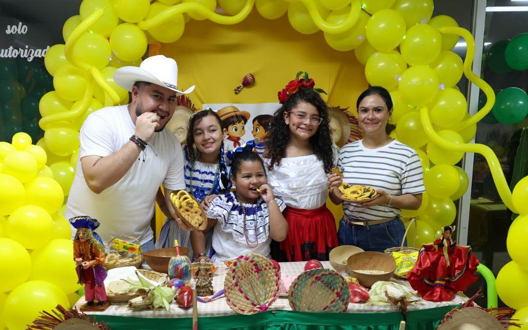 Casa de Cultura Arnoldo Guillén celebra su tercer aniversario
