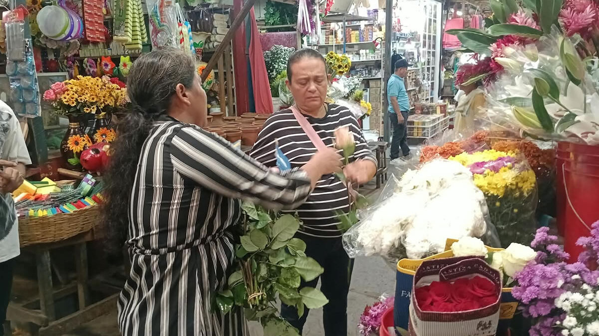 Celebraciones de fin de año impulsan el comercio en El Huembes