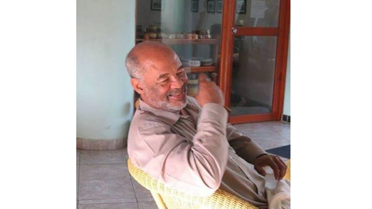 Fallece el poeta y cantor revolucionario David McField