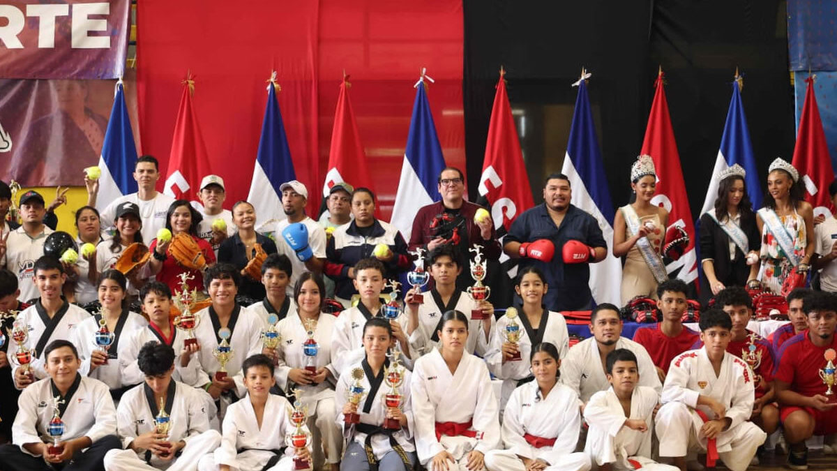 Invierten C$8.5 millones en quinta entrega de utilaje deportivo