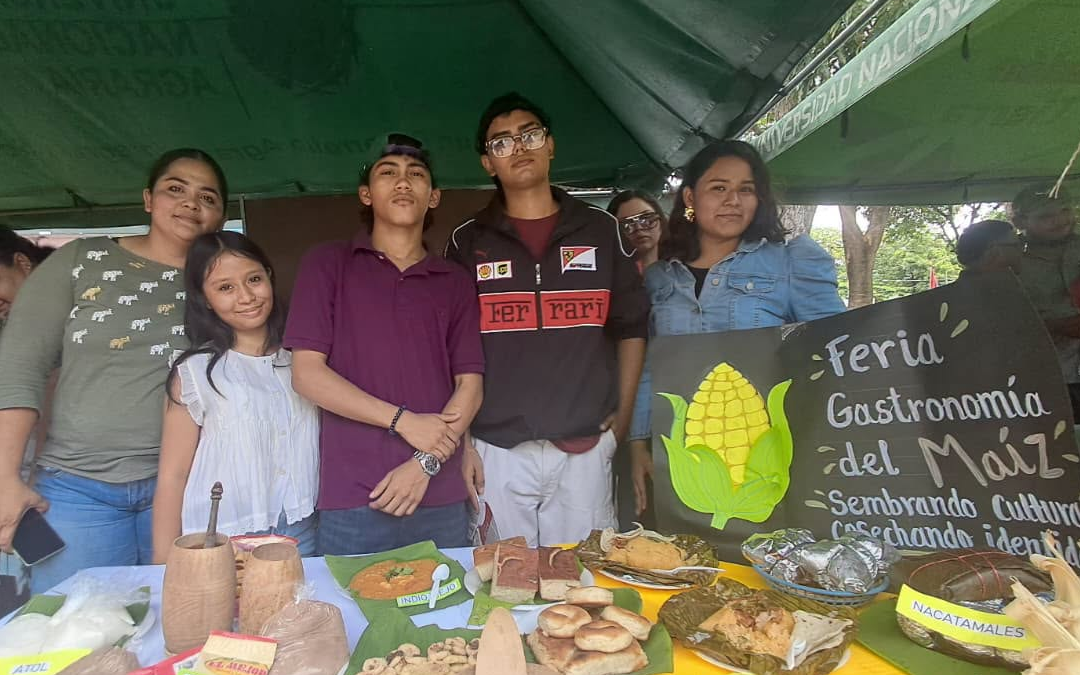 Feria Gastronómica del Maíz promueve cultura e identidad en la UNA
