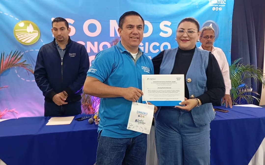 Reconocen labor de docentes técnicos en Carazo