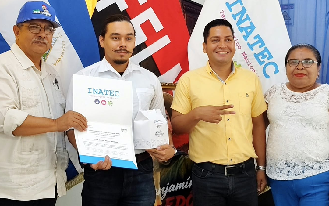 Reconocen a docentes de tecnológicos en Ocotal y Jalapa