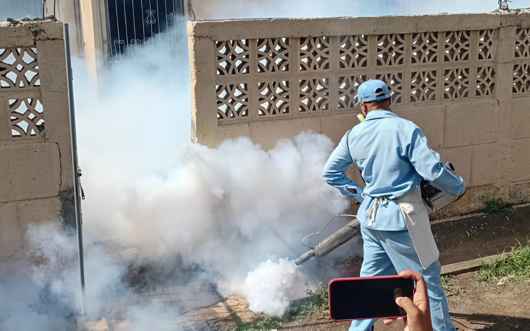 Realizan décima jornada antiepidémica en Villa Venezuela